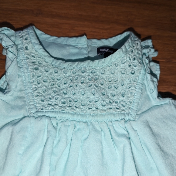 Baby girl romper for summer. - Picture 2 of 4